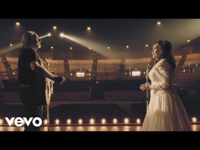 Loretta Lynn - Lay Me Down (Official Music Video) ft. Willie Nelson