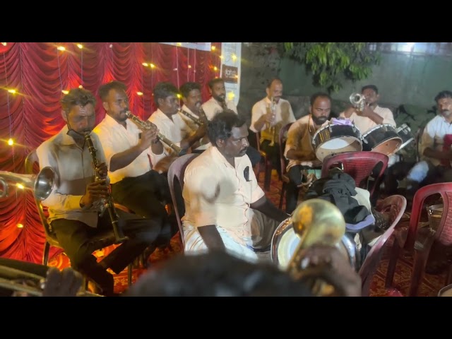 പെണ്ണാളേ പെണ്ണാളേ BANDSET | PENNALE PENNALE KARMEEN KANNALE BANDSET SONG | THRITHALA FEST 2022