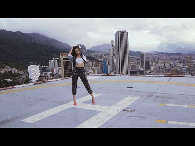 Aya Nakamura - YAYA Djadja (Official Video) Remix Nia Sierra - Versión en español