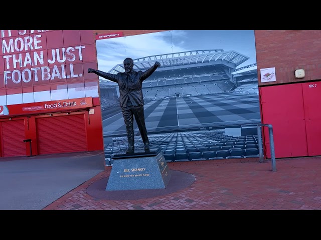 Liverpool bill shankly statue #anfield #lfc