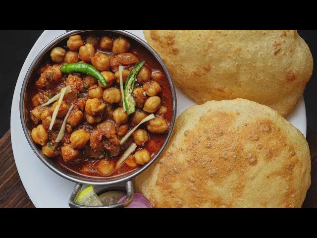 Resturant style Cholle Bhature with tips and easy tricks | Punjabi style chana bhatura Recipe