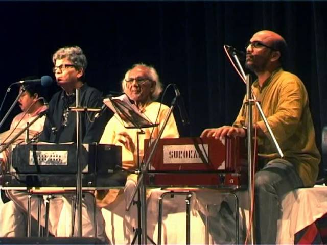 AMAR PAUL & TAPAN ROY with SHANKARLAL BHATTACHARYA(Bengali folk song) at INDIAN MUSEUM,KOLKATA.