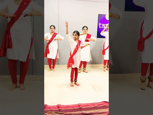 Kathak toda 1and 2 #youtube #kathak #shortsvideo #short #shorts #viralvideo #trending #cuteshreemayi