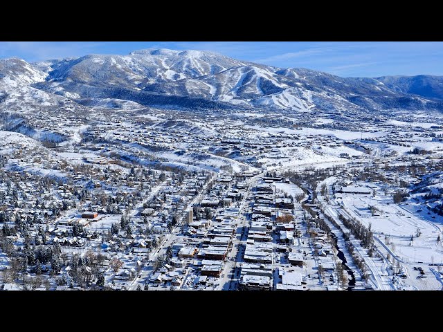 Winter Walkthrough Downtown Steamboat, Colorado | 4K HDR