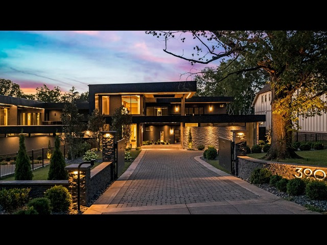 INSIDE A HUGE MODERN LUXURY HOME W/ A SEPARATE GUEST SUITE | $5.5M