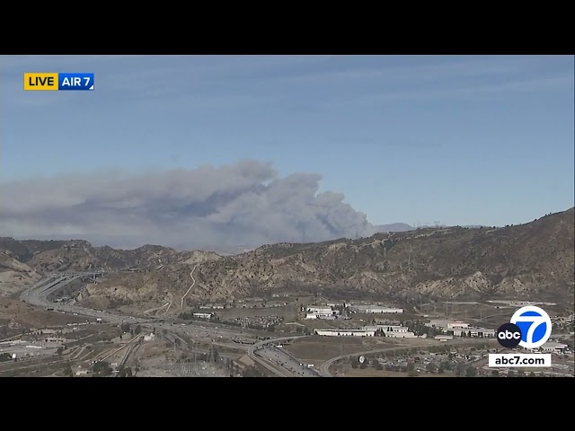 New fire breaks out near Castaic Lake - AIR7 captures aerial view