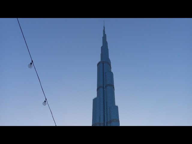 Dubai Fountain: Burj Khalifa, Dubai UAE