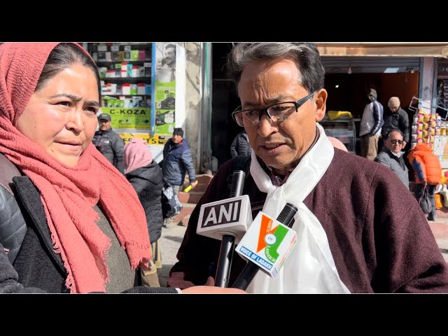 Sonam Wangchuk leads thank you rally; Ice from Khardungla taken to religious sites