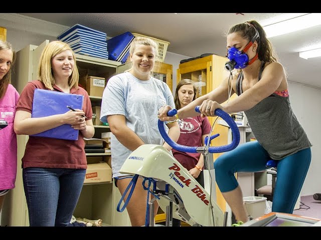 Why study exercise and sports science at Meredith College?