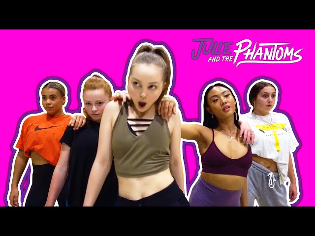 Julie & The Phantoms BTS | Watch Dirty Candy Dancing to 80's Techno Trash Song