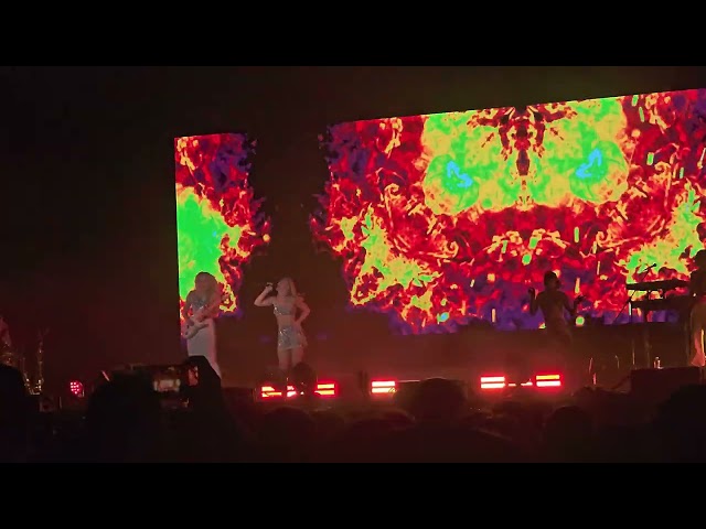 Zara Larsson - SZIN (Szegedi Ifjusági Napok) concert 2024. 08. 28. (ultra hd hdr)