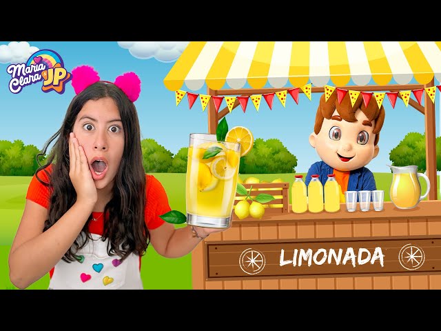 Maria Clara and selling lemonade to earn money and grow their business