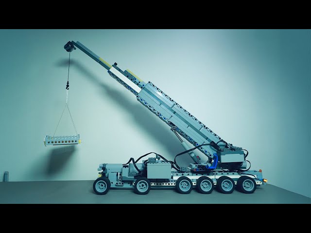 Building an Ultimate LEGO Technic Crane | Fully Functional Masterpiece!