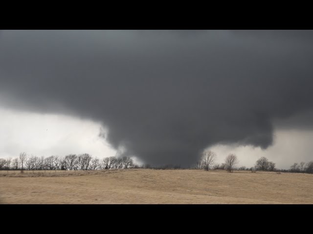 Massive, Long-Track EF4 Tornado in Iowa (Full) - March 5, 2022