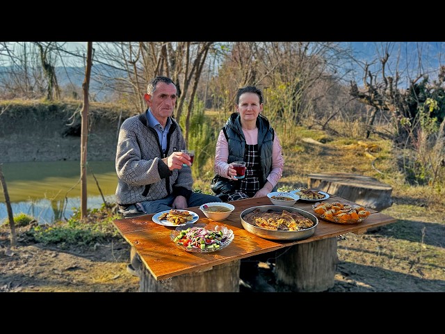 Cozy Winter Cooking | Turkish Lunch Over Open Flames ❄️🥘🔥