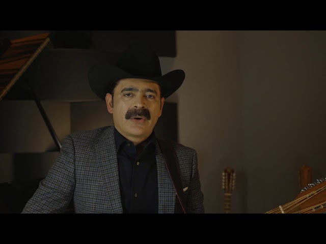 Laurita Garza - Los Invasores de Nuevo León Ft Los Tucanes de Tijuana (Video Oficial)