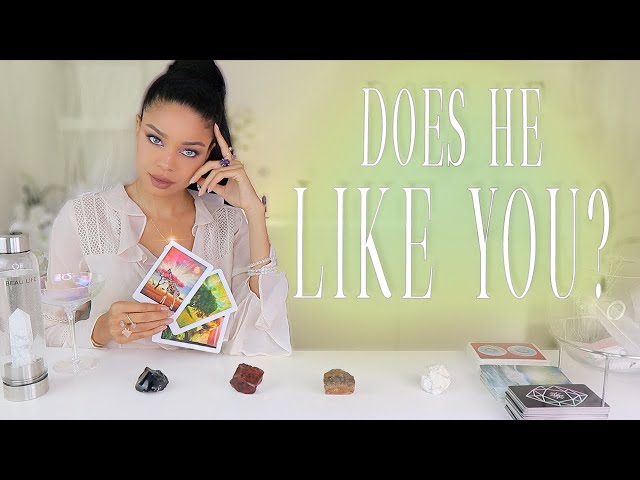 🔮(PICK A CARD)🔮🌹👉DOES HE LIKE YOU? OR NAH?🥴💡✨🔮PSYCHIC READING🔮✨