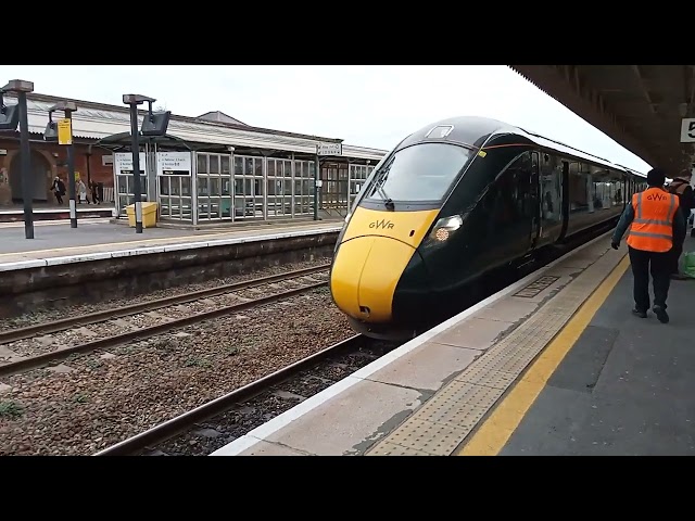 train arrives at Taunton railway station this morning.12.12.24.