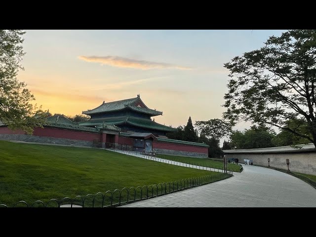 Temple Of Heaven Gardens Walk | Beijing |  UNESCO World Heritage Site | 4K | Life In China 2021