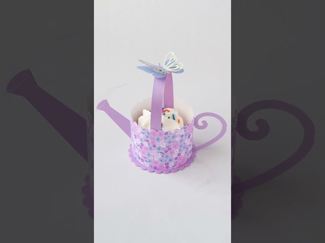 Watering Can Cupcake Holder Quick Assembly