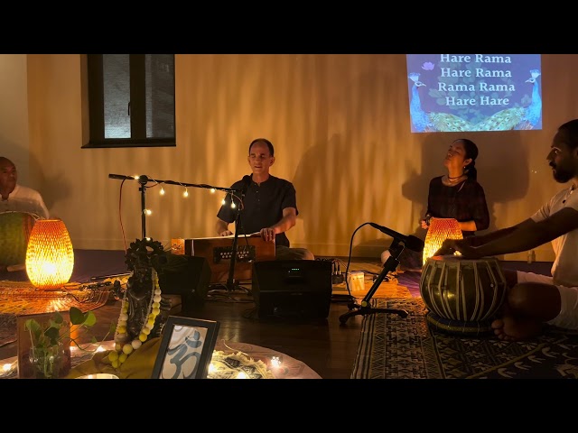 Hare Krishna Maha Mantra by Tom Prabhu - Kirtan Hong Kong @Yuti 11/8/2023