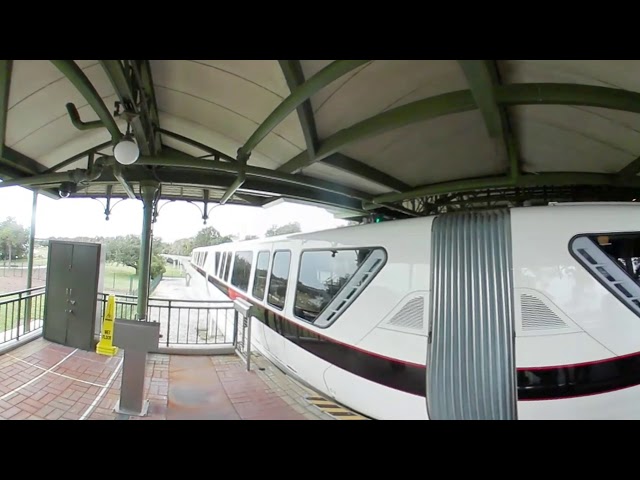 Monorail Arriving at the Station (360)