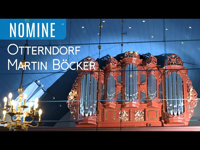 Otterndorf - Martin Böcker presents the historic Gloger-organ after restauration by Ahrend (Leer)