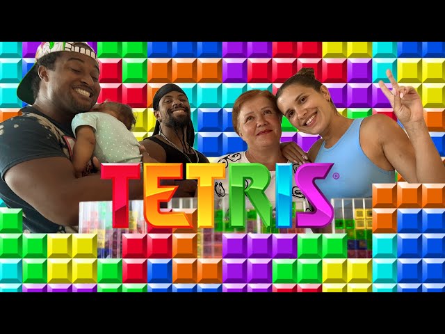 Family Tetris Match 360 Video!