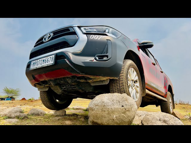 Toyota Hilux Hill descend mode