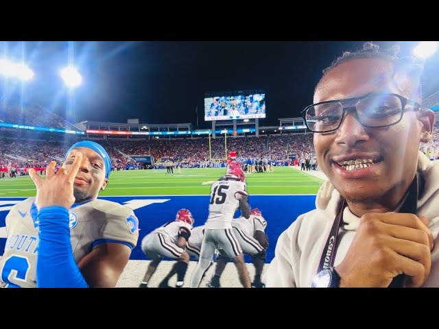 University of Kentucky: Sideline access with Trakkhawk vlogs **MUST WATCH**