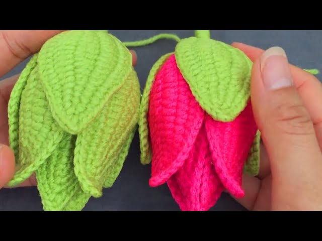 Crochet Lotus Flower - Closed Buds