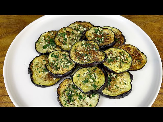 I have never eaten such delicious eggplant! Italian recipe of garlic eggplant