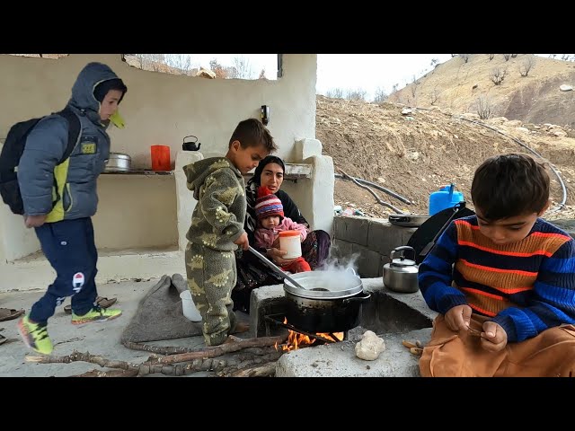 🐏🏡Rural life. Daily life of Narges and the children in the rural house