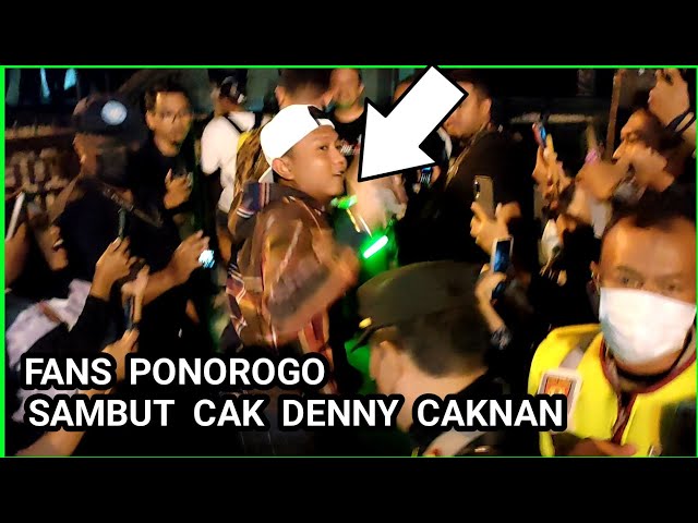 detik detik kedatangan denny caknan di sambut fans ponorogo bumi reog