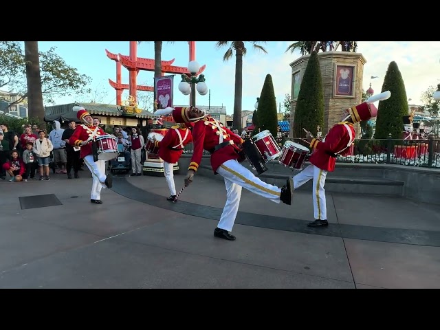 Disneyland California Adventure Christmas Toy Drummers November 18th 2023