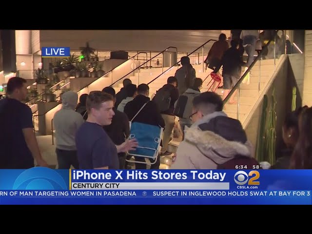 Eager Apple Fans Line Up For iPhone X