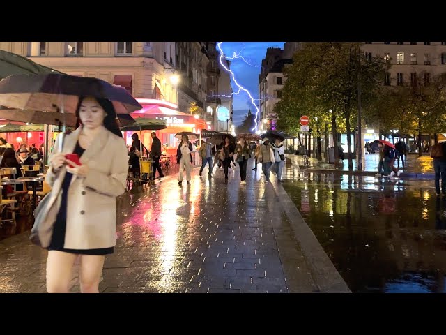 Walking in Heavy Thunderstorm at Night in PARIS ASMR 4K HDR - iPhone 14 Pro Max