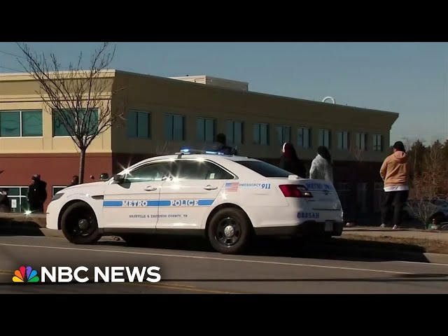 Two dead, including shooter, in Tennessee school shooting