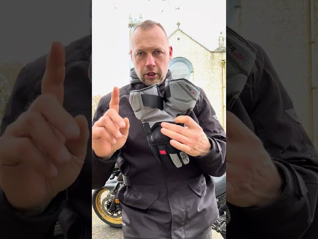 Alpinestars Tourer W-7 V2 Drystar Gloves Motoctkle Gloves already on the channel Review #motosmaki