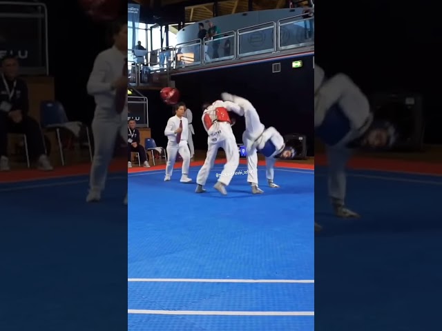 Taekwondo  headshot #kicks #shorts #viral #howto #knokdown #kickpower #headshot #shortsfeed #on #tkd