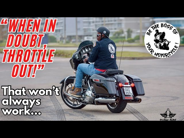 Mastering Slow Tight Turns On Your Motorcycle - Throw & Catch / Open Close