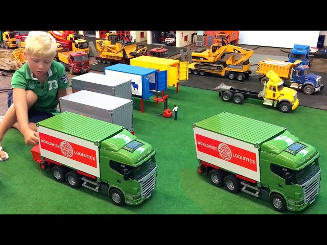 BRUDER Trucks 🚚 CONTAINER TERMINAL 🚛 Bruder Baustellenfahrzeuge, Toytrucks, Container LKW