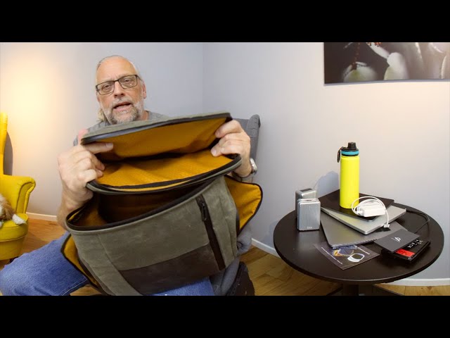 WaterField AirPorter backpack unbox & review - 180vr