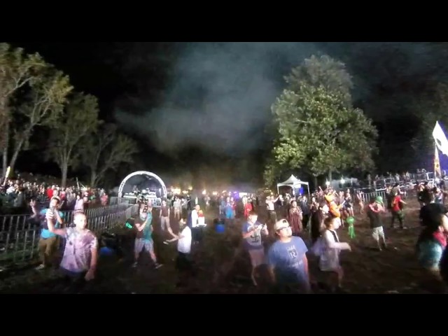 (360 Video) Darude - Sandstorm at Dancefestopia 2017