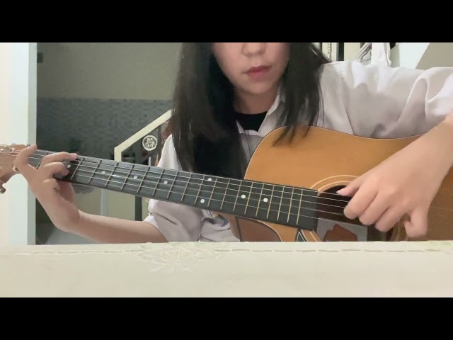 Tugas sbk gitar lagu sempurna,olivia stefany/XII IPS D/21