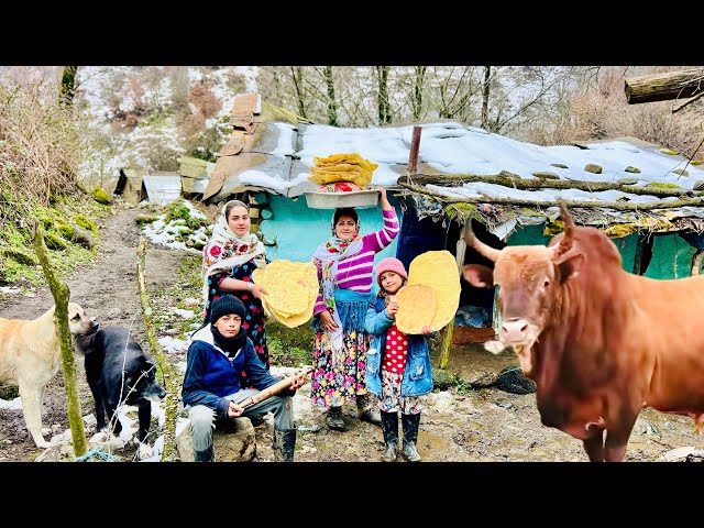 Exploring Ancient Mountain Homes & Cooking Lavash Bread in the Forest 🌿🔥