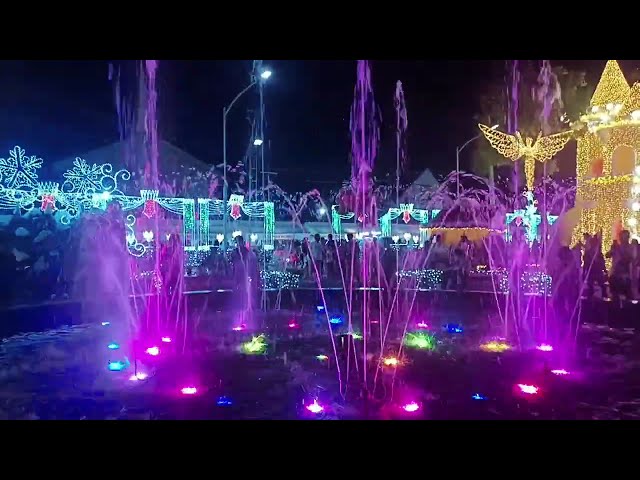 Strolling at Christmas Village Tayug 2024 // Rhiza Vlogs