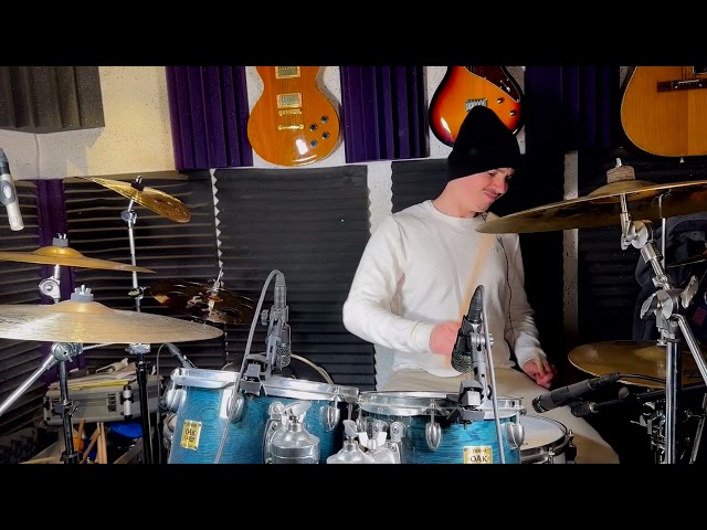 Aaliyah  -Are You That Somebody -  Mini Drum Cover