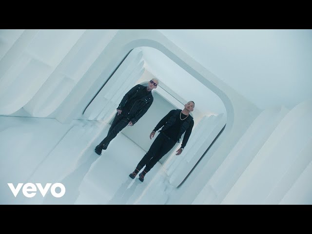 Kane Brown, blackbear - Memory (Official Video)