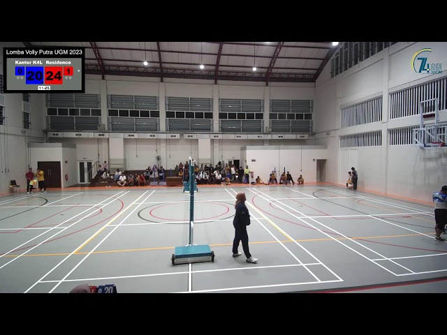 Semifinal Lomba Bola Voli Dies UGM ke 74